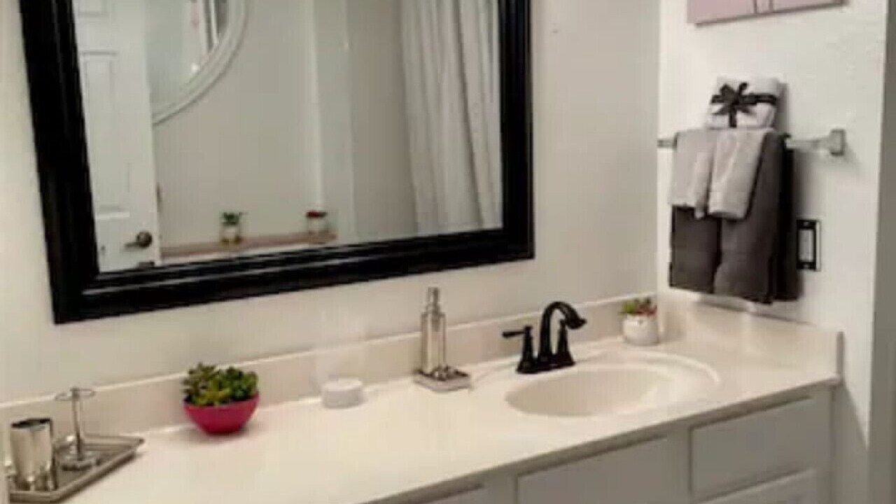 Photo of Bathroom in Venetian Bay Villages