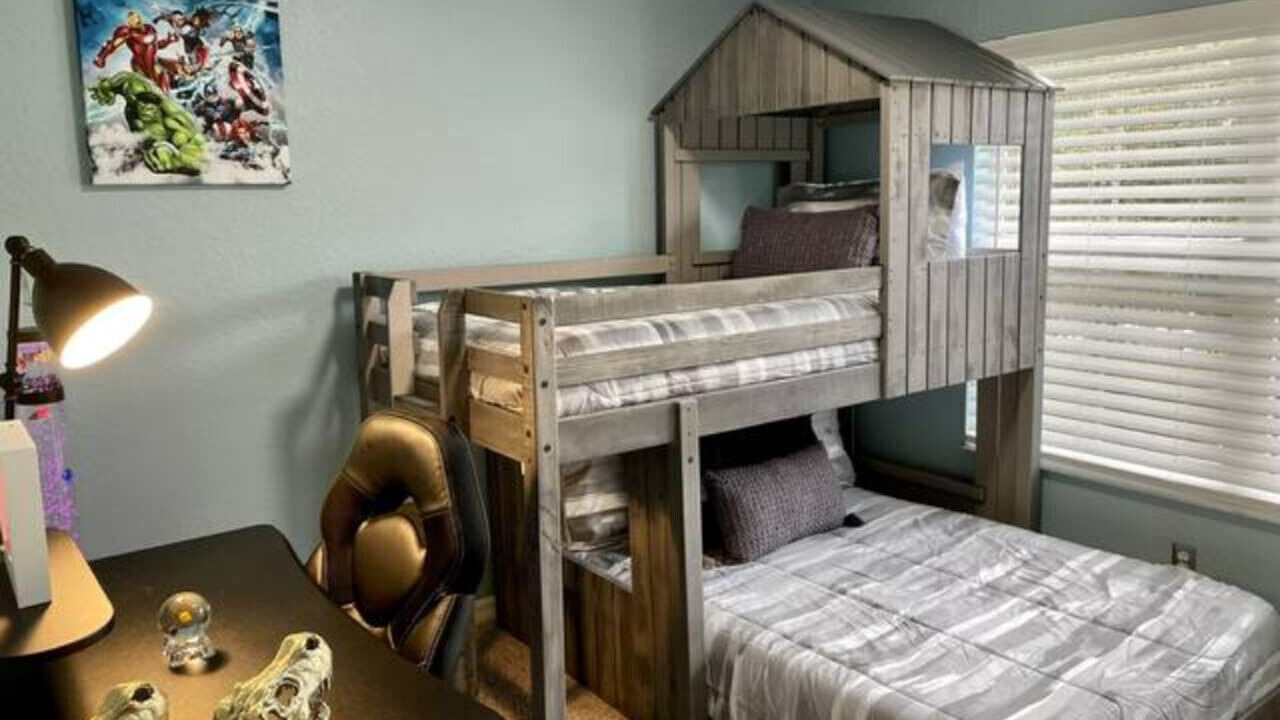 Photo of Bedroom in Venetian Bay Villages