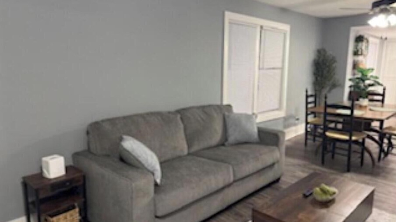 Photo of Livingroom in Taylorville