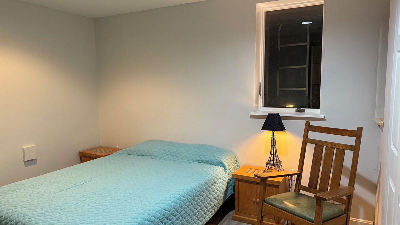 Photo of Bedroom in Gaithersburg
