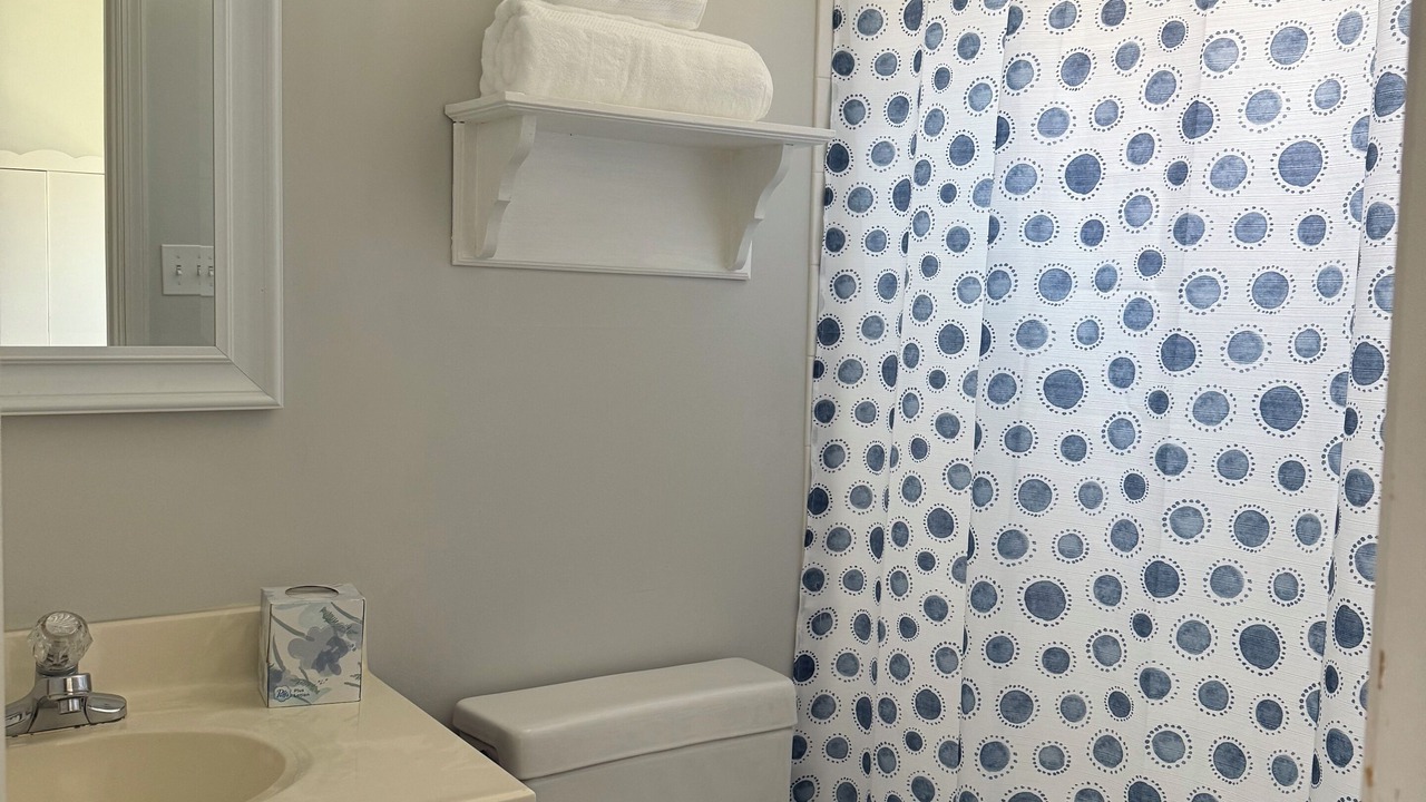 Photo of Bathroom in Gaithersburg
