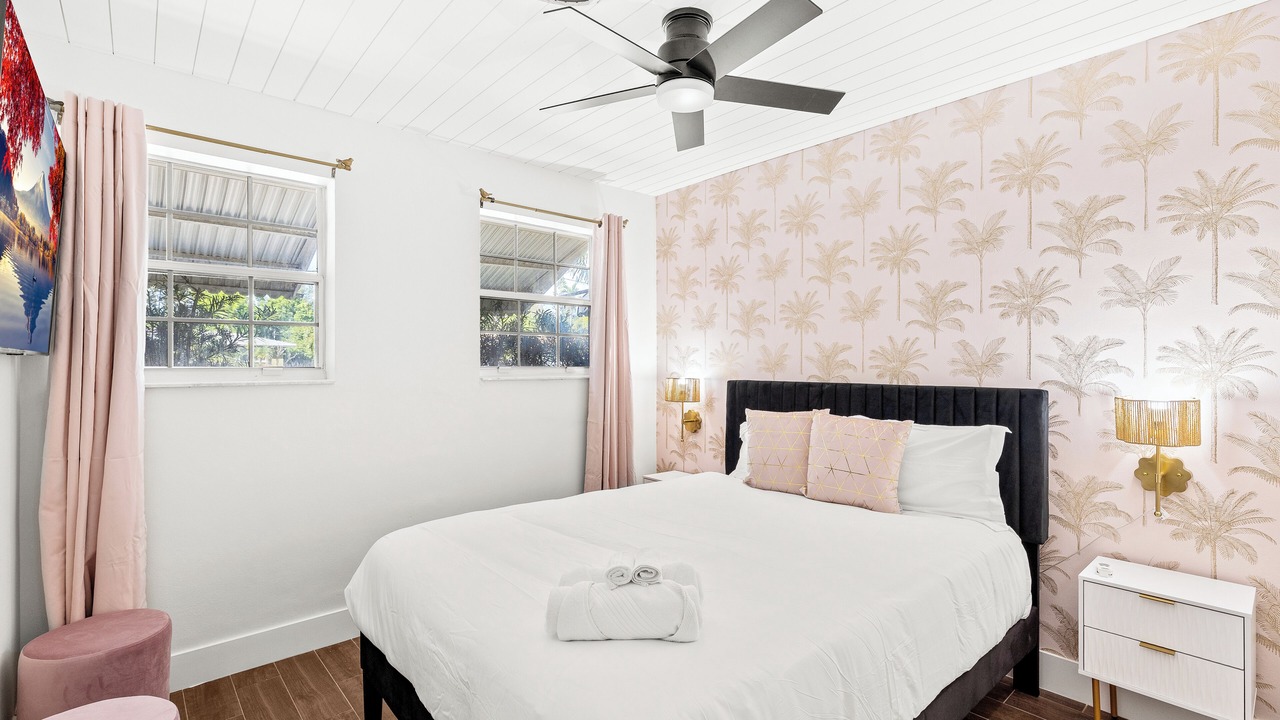 Photo of Bedroom in Coral Ridge Isles