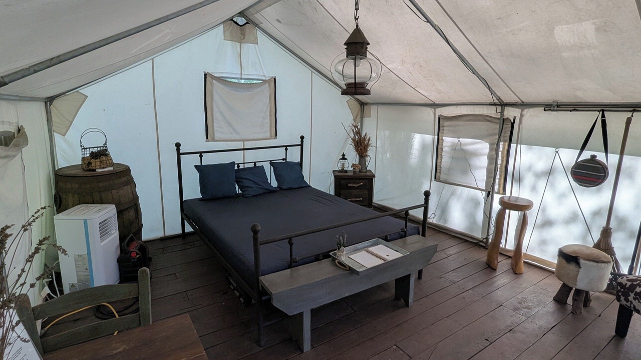 Photo of Bedroom in Supply