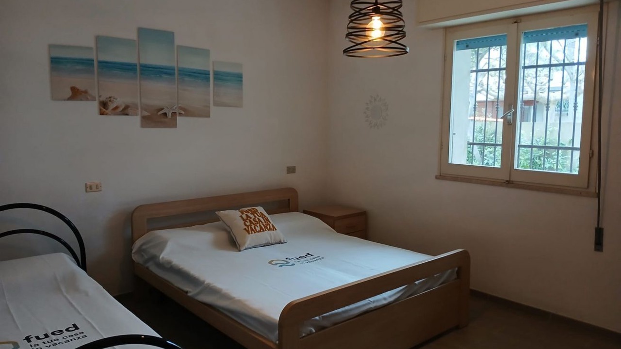 Photo of Bedroom in Pinarella