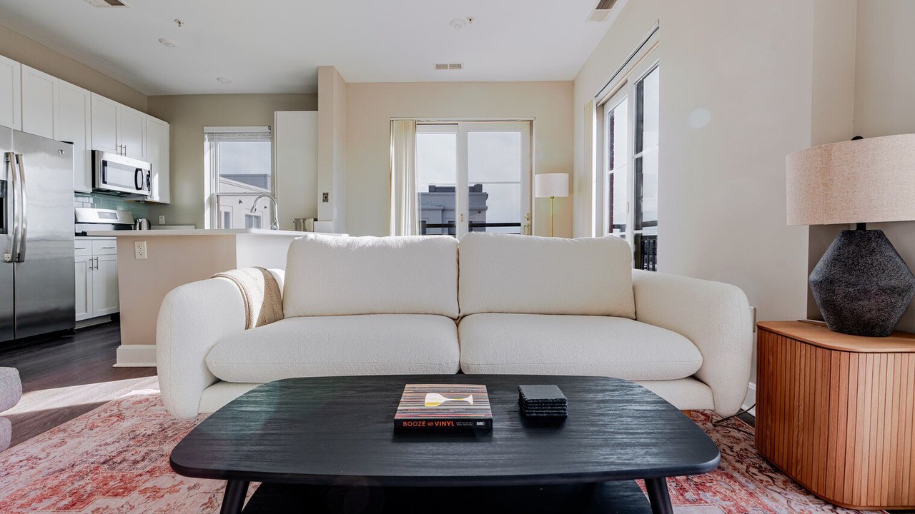 Photo of Livingroom in Bethesda