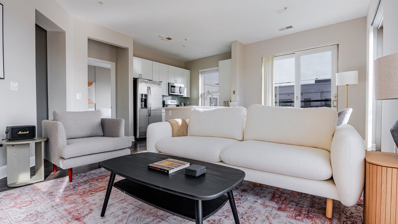 Photo of Livingroom in Bethesda