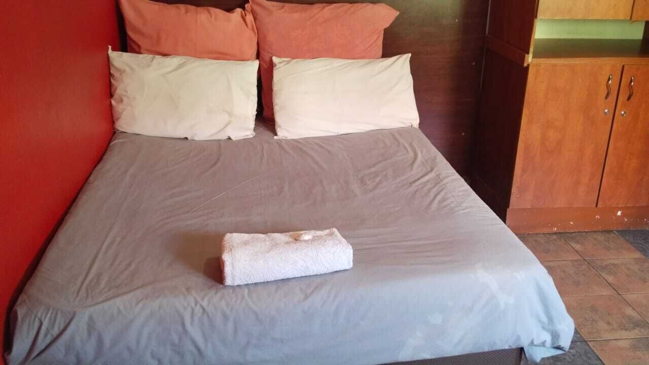 Photo of Bedroom in Downtown Johannesburg
