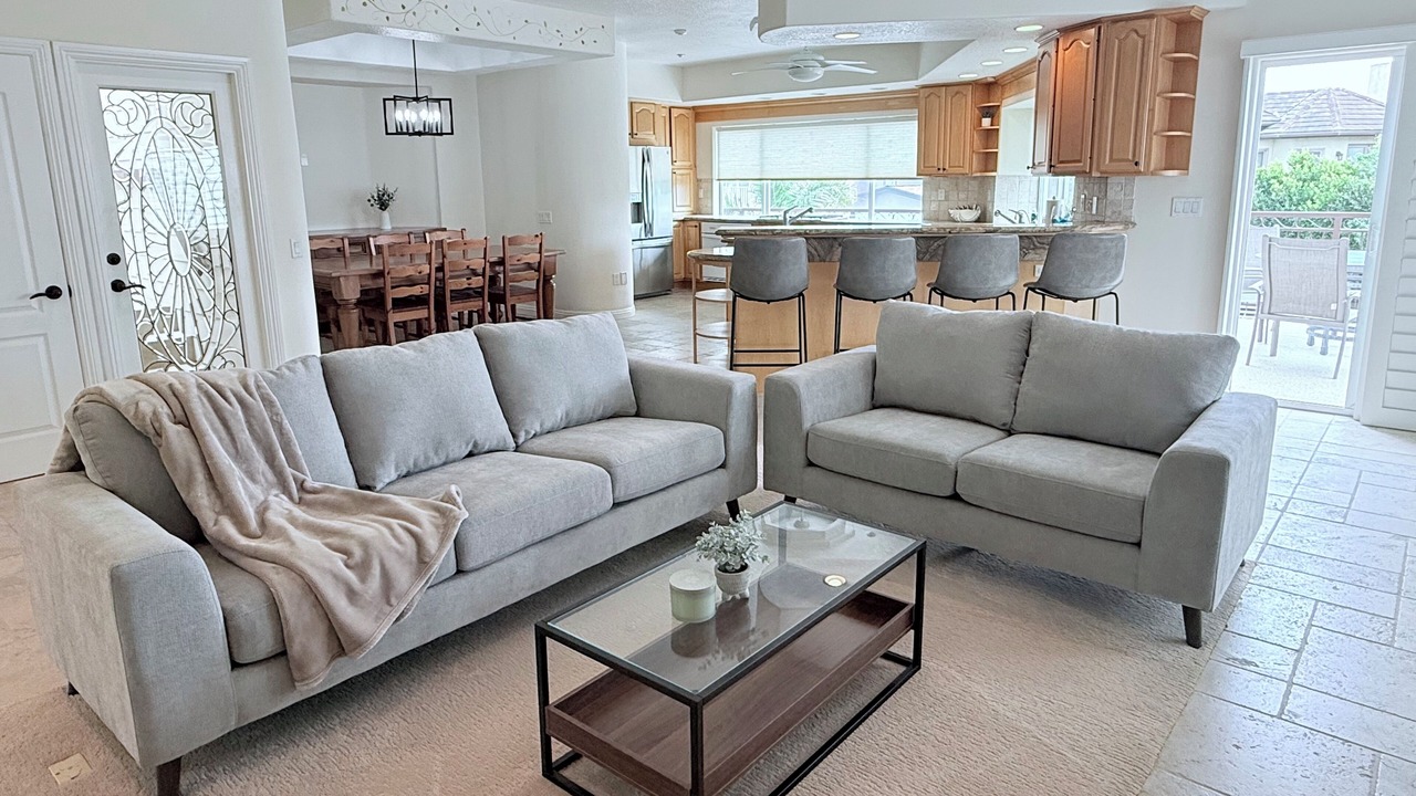 Photo of Livingroom in Oxnard Shores