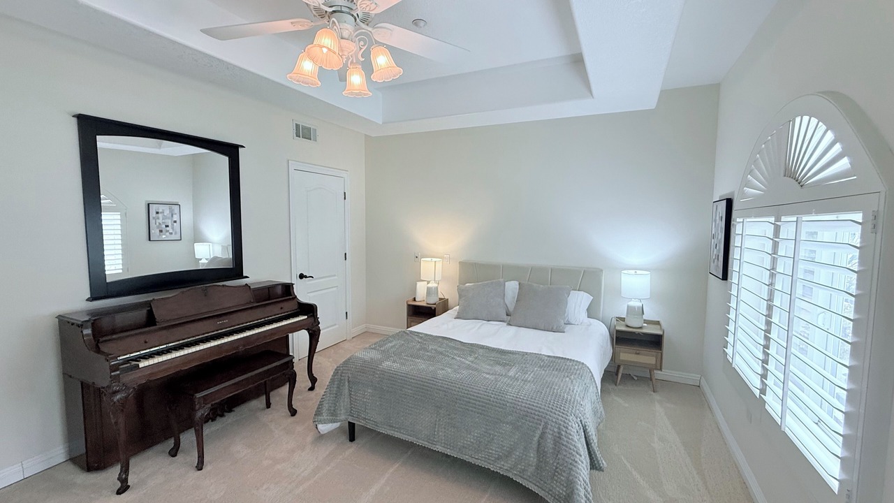Photo of Bedroom in Oxnard Shores