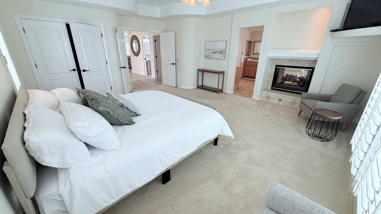 Photo of Bedroom in Oxnard Shores