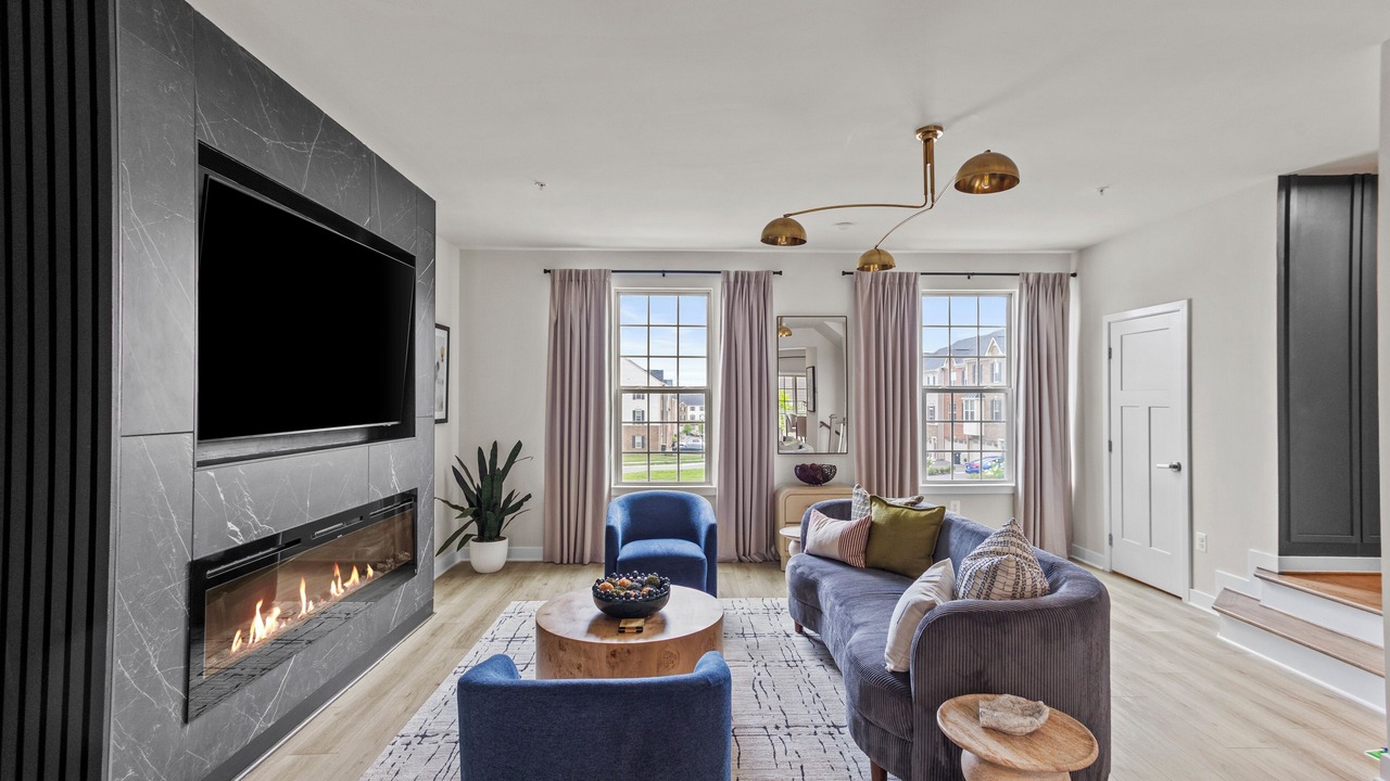 Photo of Livingroom in Upper Marlboro