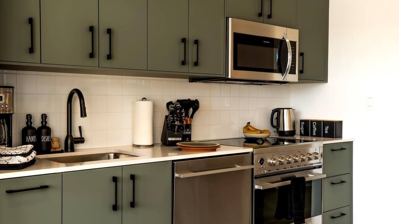 Photo of Kitchen in Lower Lonsdale