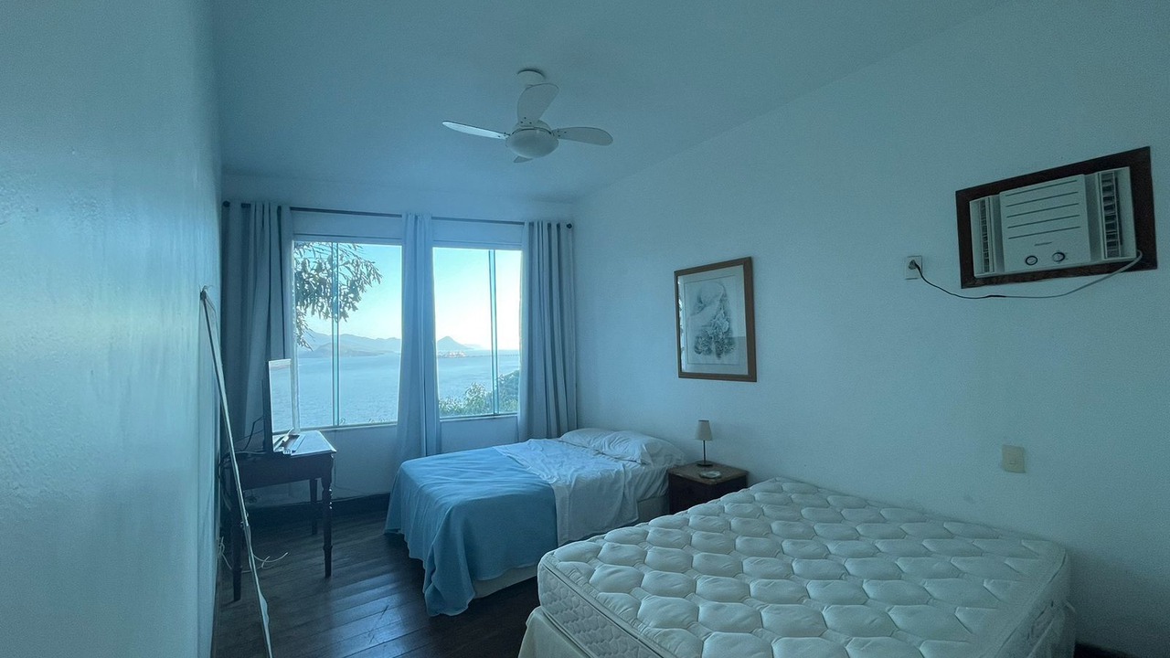 Photo of Bedroom in Portogalo