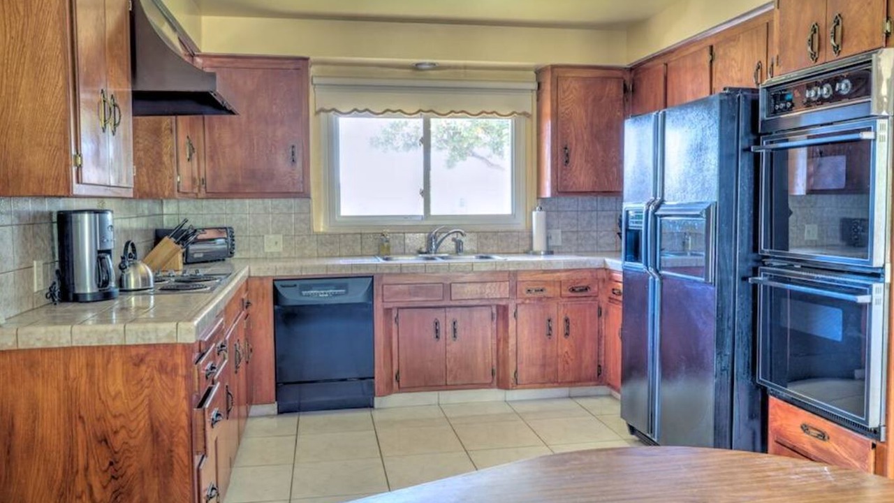 Photo of Kitchen in Ladera Heights