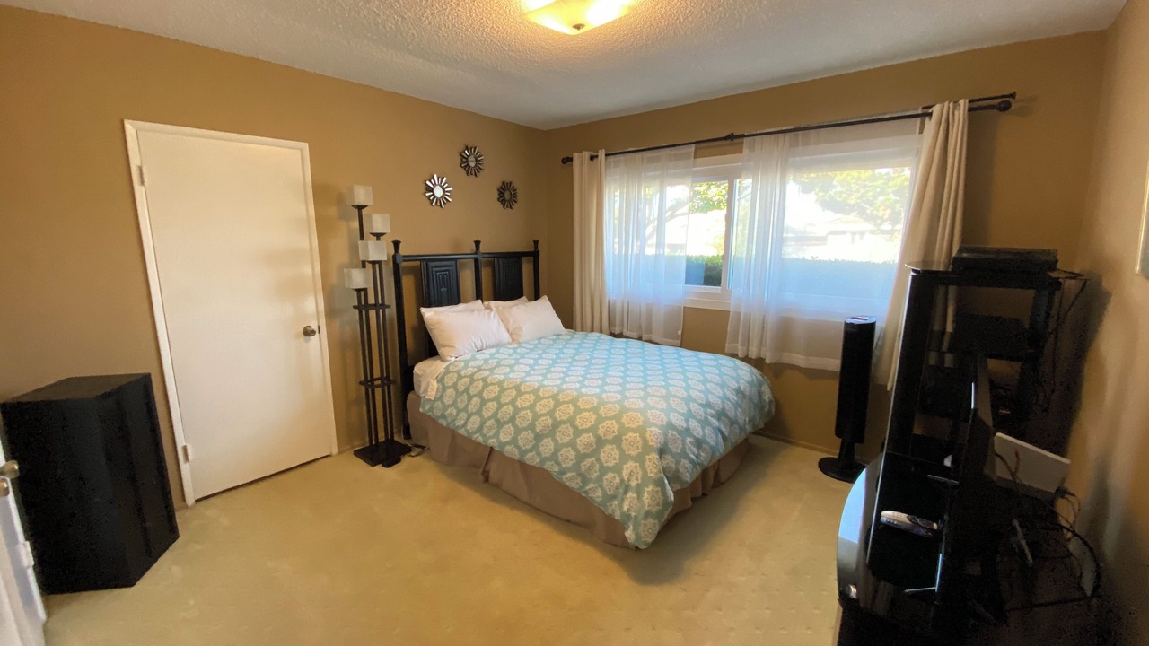 Photo of Bedroom in Ladera Heights