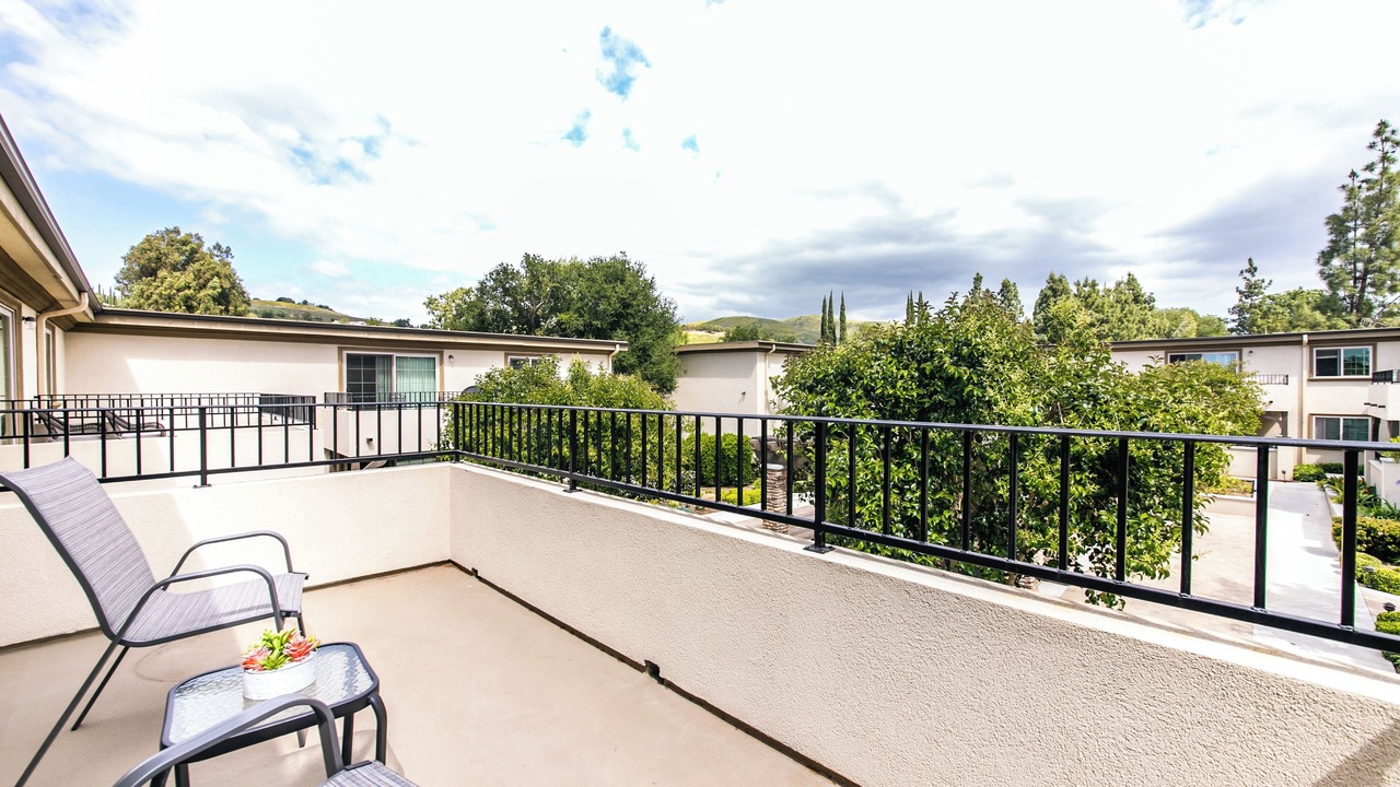 Photo of Patio Balcony in Thousand Oaks