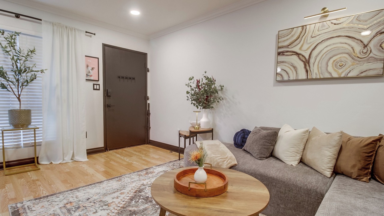 Photo of Livingroom in Hillcrest