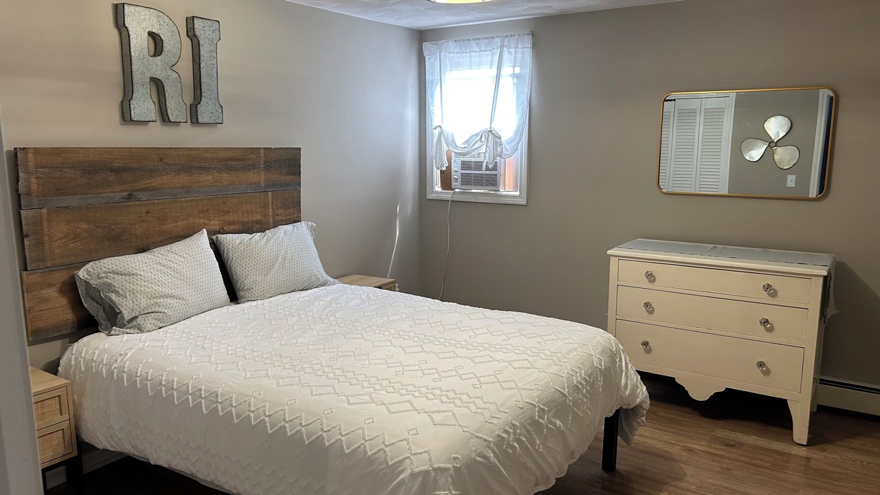 Photo of Bedroom in Eastward Look