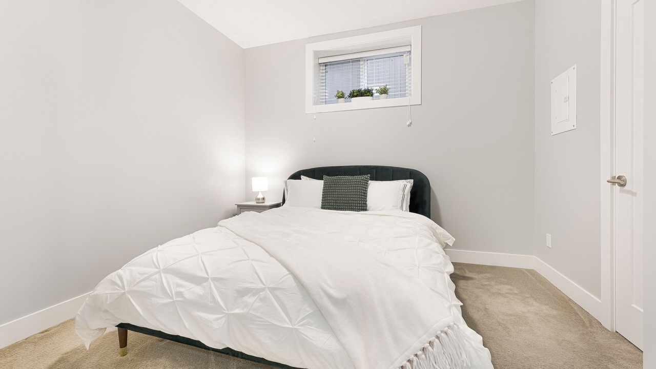 Photo of Bedroom in Riley Park-Little Mountain