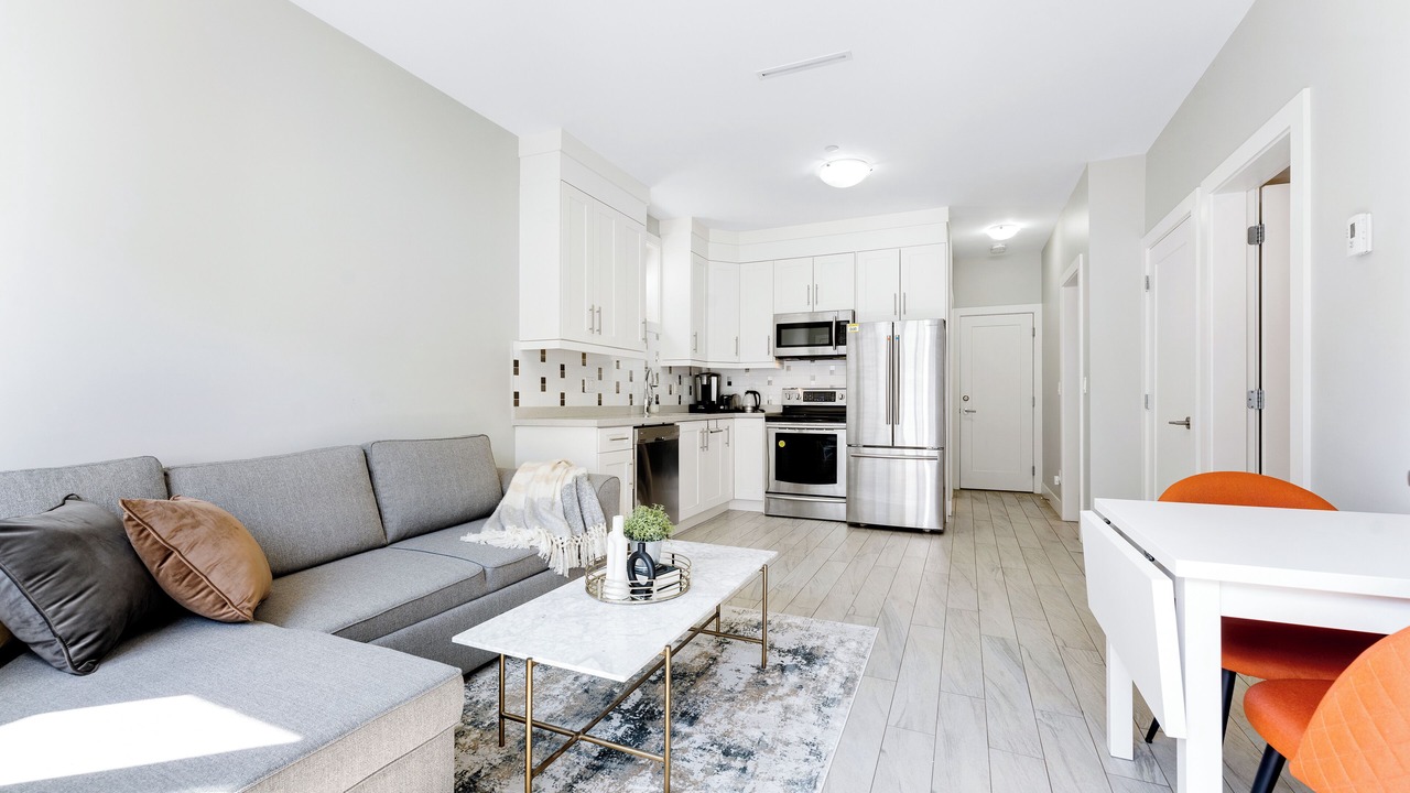 Photo of Livingroom in Riley Park-Little Mountain