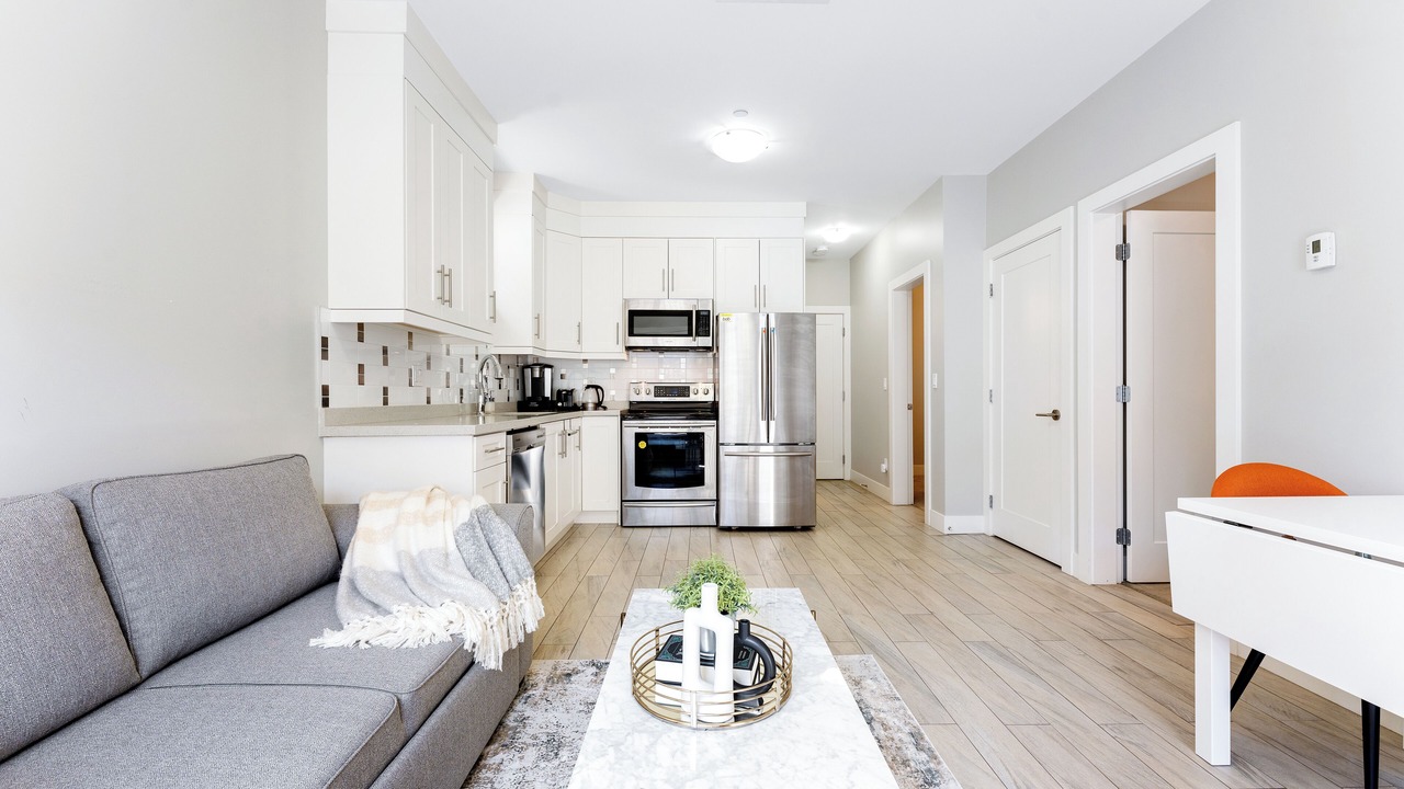Photo of Livingroom in Riley Park-Little Mountain