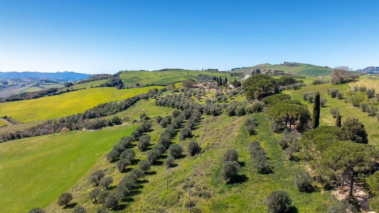Photo of Others in Volterra