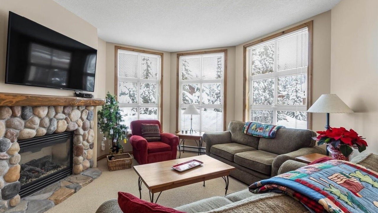 Photo of Livingroom in Sun Peaks