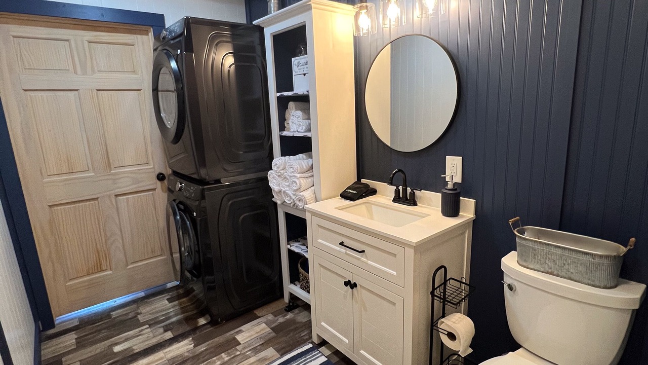 Photo of Bathroom in Goreville