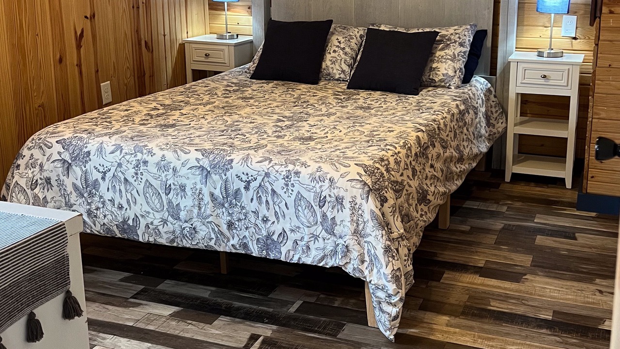 Photo of Bedroom in Goreville