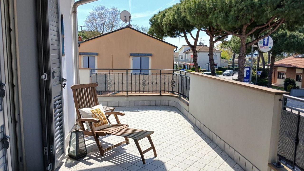 Photo of Patio Balcony in Pinarella