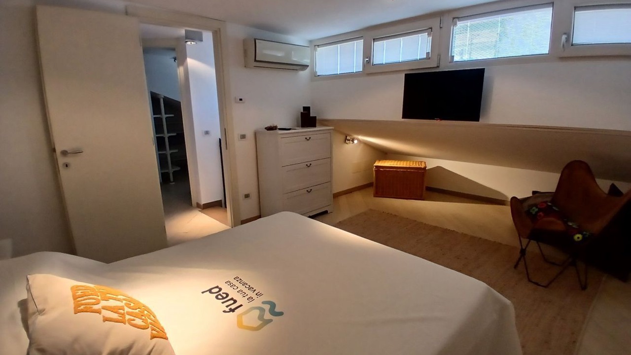 Photo of Bedroom in Pinarella