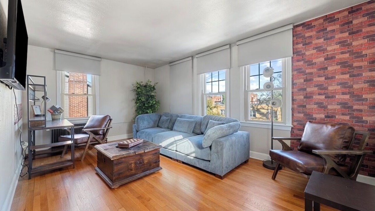 Photo of Livingroom in Randle Highlands