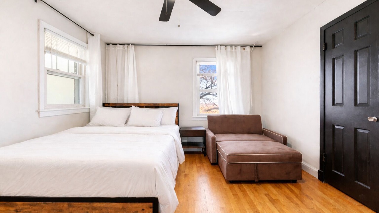 Photo of Bedroom in Randle Highlands
