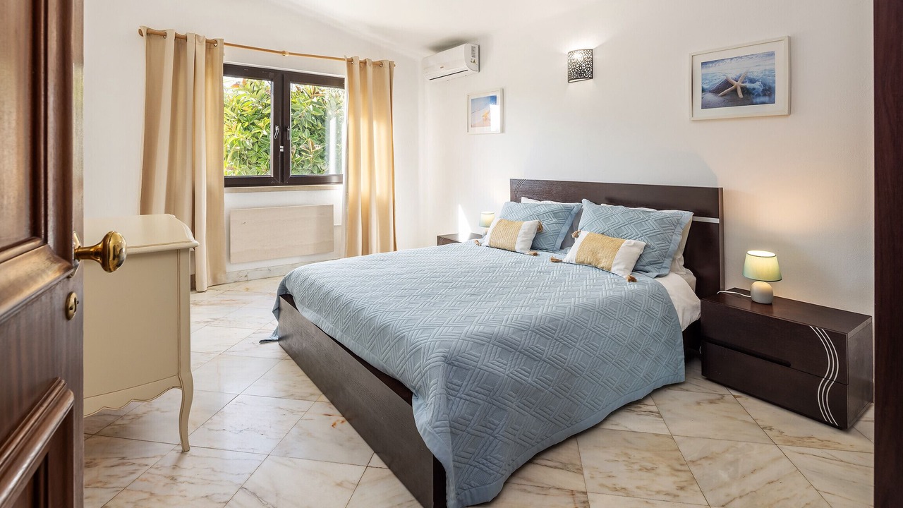 Photo of Bedroom in Albufeira