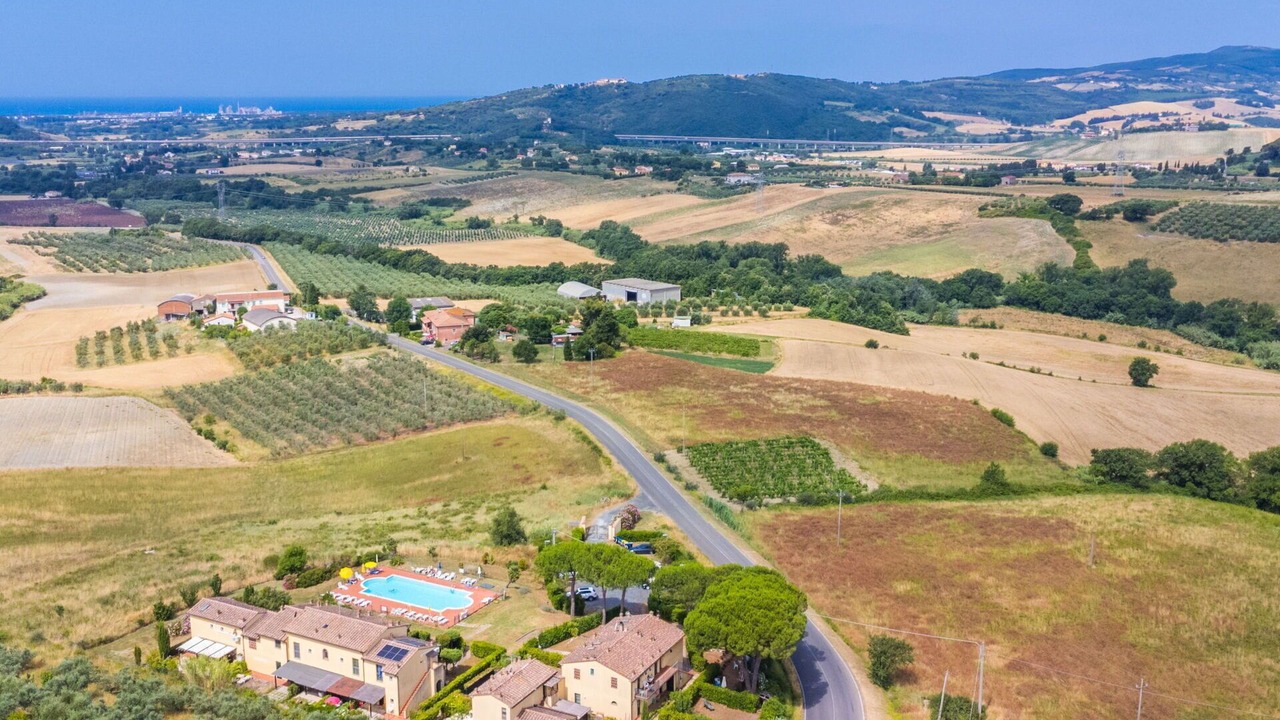 Photo of Outdoor in Castellina Marittima