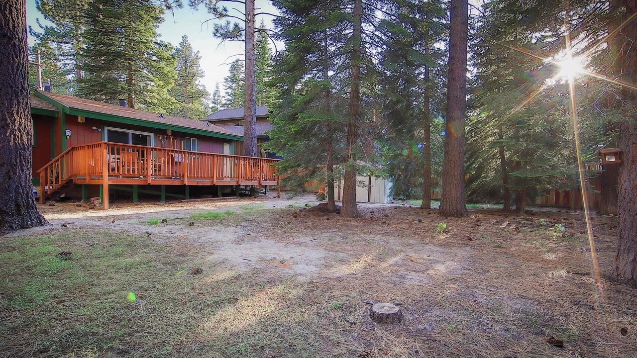 Photo of Bedroom in North Upper Truckee