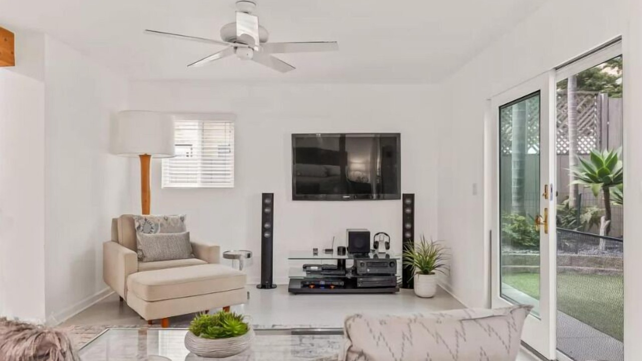 Photo of Livingroom in Mussel Shoals