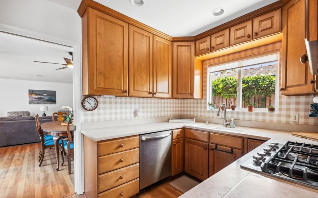 Photo of Kitchen in Laguna Beach