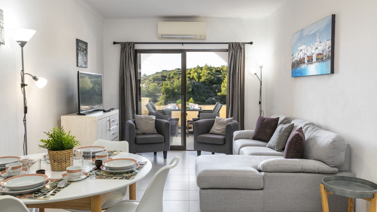 Photo of Livingroom in Vale de Centianes