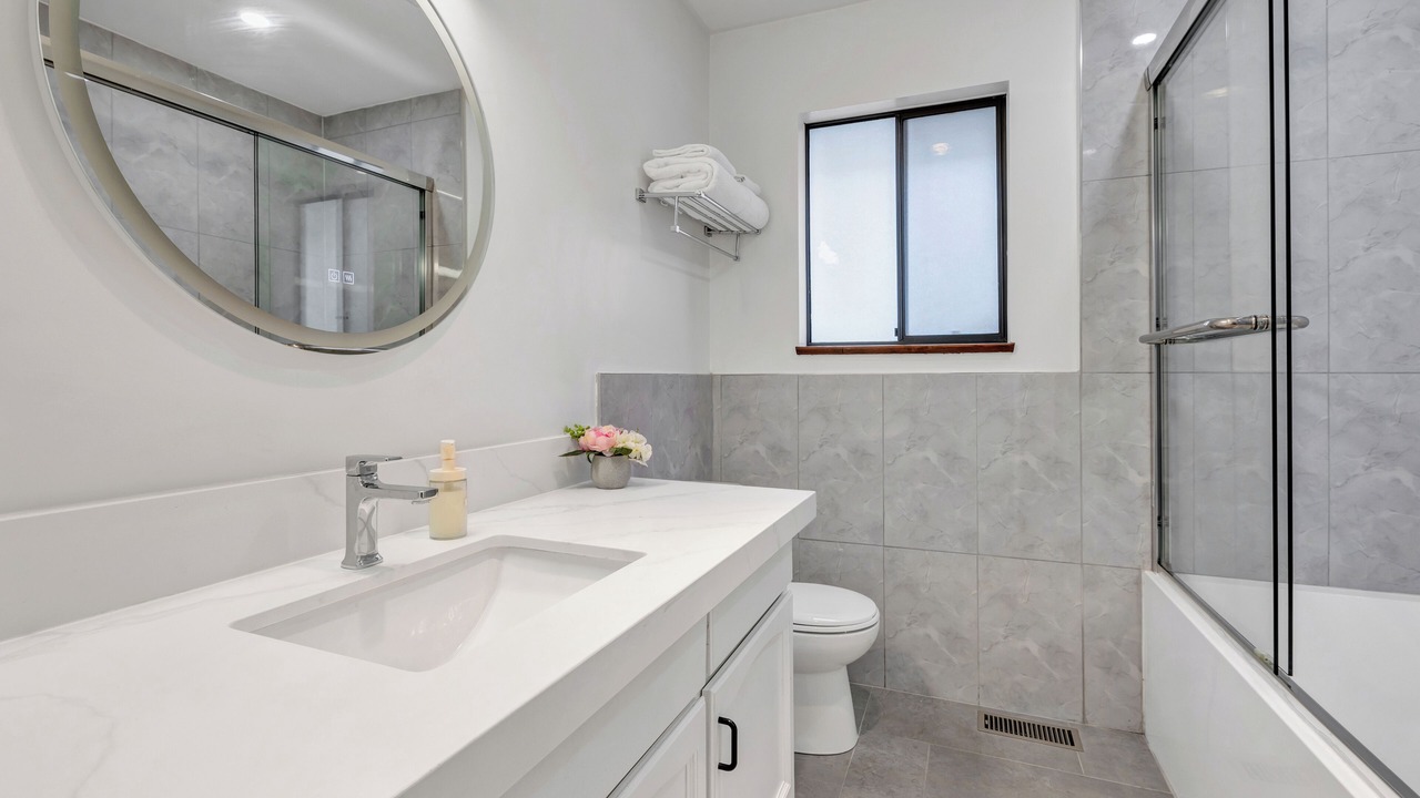 Photo of Bathroom in Fraserview