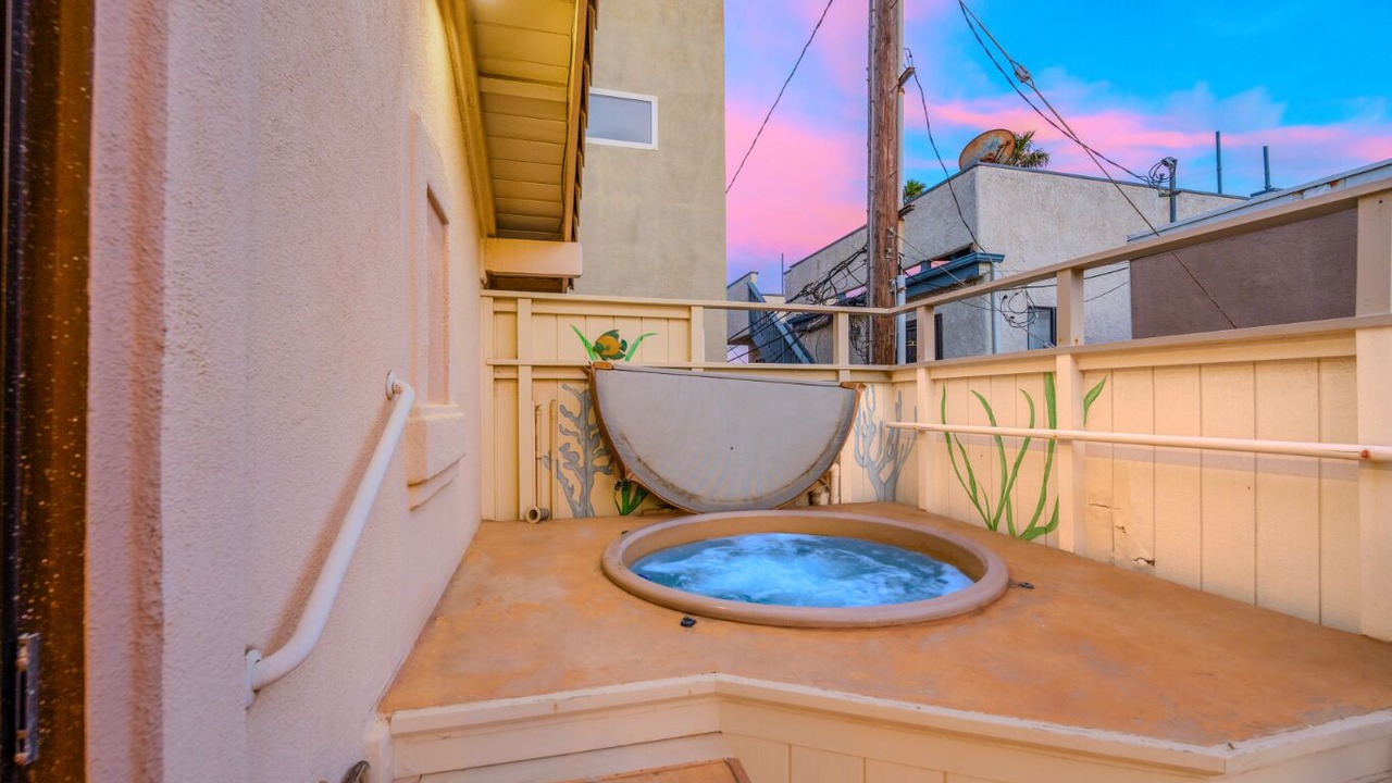 Photo of Outdoor in Silver Strand