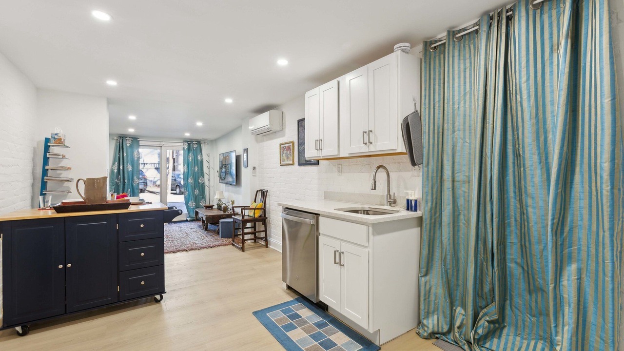Photo of Kitchen in Woodley Park