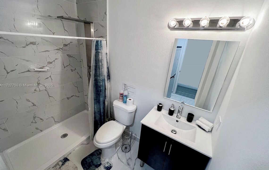 Photo of Bathroom in Naranja