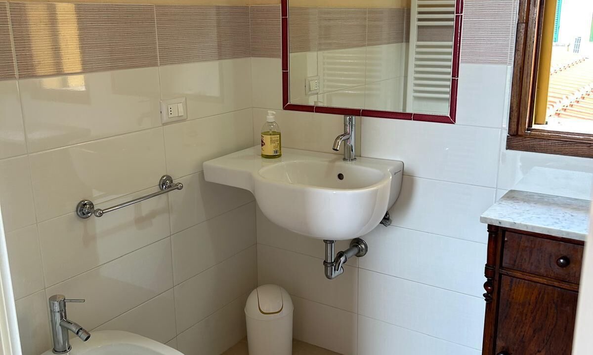 Photo of Bathroom in Saturnana