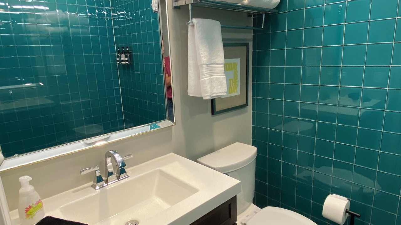 Photo of Bathroom in Hillsboro West End