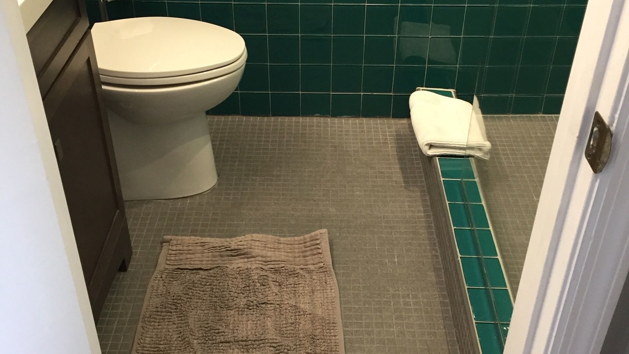 Photo of Bathroom in Hillsboro West End