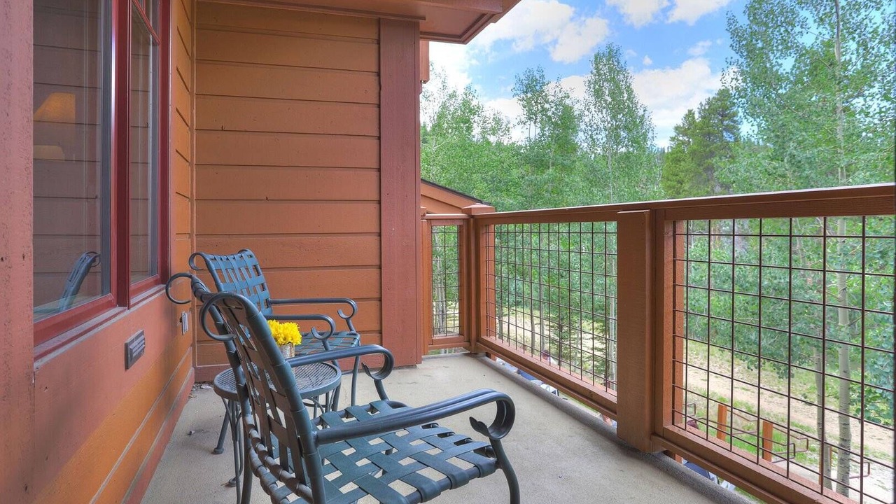 Photo of Patio Balcony in Christie Heights