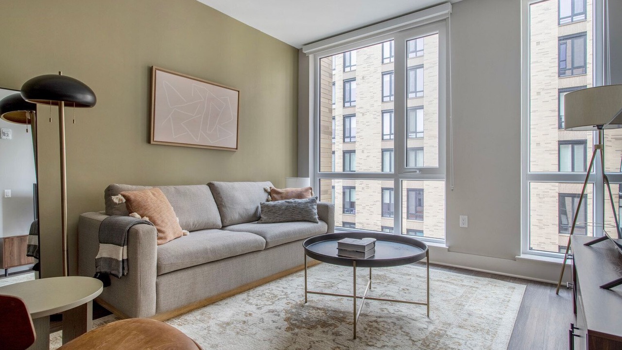 Photo of Livingroom in North Capitol Street
