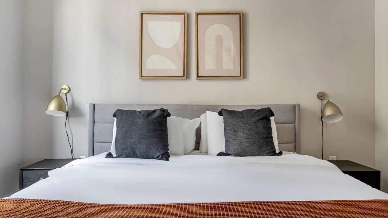 Photo of Bedroom in North Capitol Street
