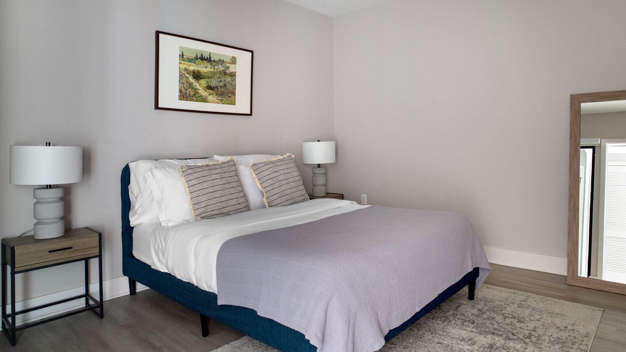 Photo of Bedroom in North Capitol Street